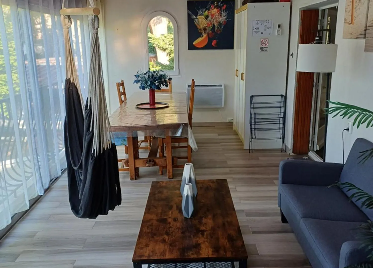 Appartement climatisé au 1er étage d'une maison avec jardin dans un quartier calme Cavalaire-sur-Mer