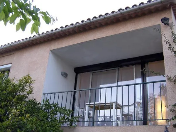 Appartement Classe 3 Etoiles Au 1Er Etage D'Une Maison Avec Jardin Dans Un Quartier Calme Cavalaire-sur-Mer Apartment